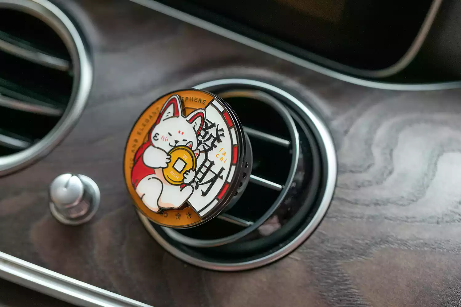 Fortune Cat Car Aromatherapy Drive with Luck Breathe in Bliss - Image 4